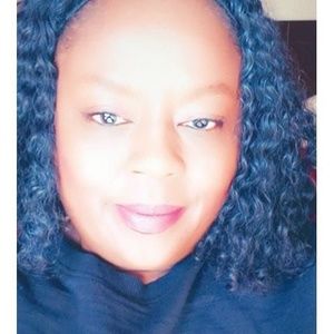 Meet your Posher, Lala